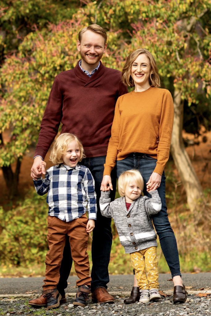 Family photo of Dan with wife (Megan) and kids (Avery and Isla)